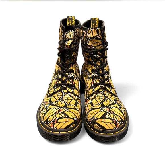 Dr. Martens 1460 Butterfly Print Suede Lace-Up Boots Combat NEW, Retro Fairycore - Picture 3 of 8